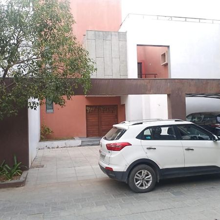 Villa-Safal Amrakunj Ахмедабад Экстерьер фото
